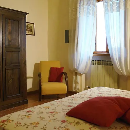 Rustikales Natursteinhaus In Der Toskana Mit Gemeinschaftlichem Garten Und Pool Сasa de vacaciones Pratovecchio
